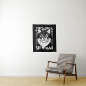 Tabby kat omringd met bloemen wandkleed (In situ)