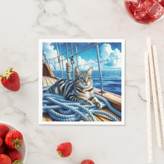 Tabby kat op bootkabels servet (Insitu)