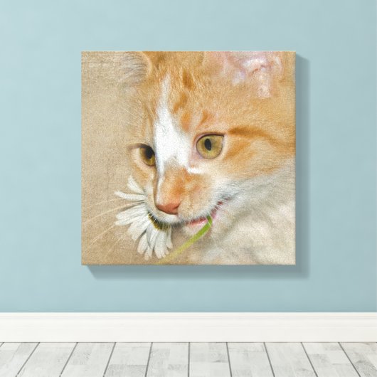 Tabby kitten met madeliefje canvas afdruk (Insitu (Houten vloer))