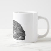 Tabby Loaf, Zachte Textuur Grote Koffiekop (Rechts)