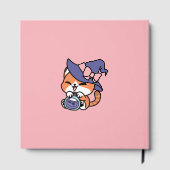 Tabby Witch Brew – Cute Halloween Cat Design Gastenboek (Achterkant)