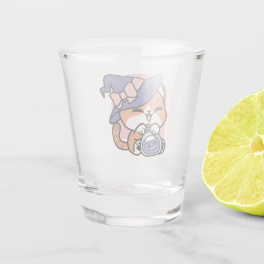 Tabby Witch Brew – Cute Halloween Cat Design Shot Glas (Achterkant)