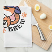 Tabby Witch Brew – Cute Halloween Cat Design Theedoek (Quarter Fold)