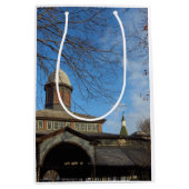 Tabernacle en Church Steeple - Martha's wijntuin Medium Cadeauzakje (Voorkant)