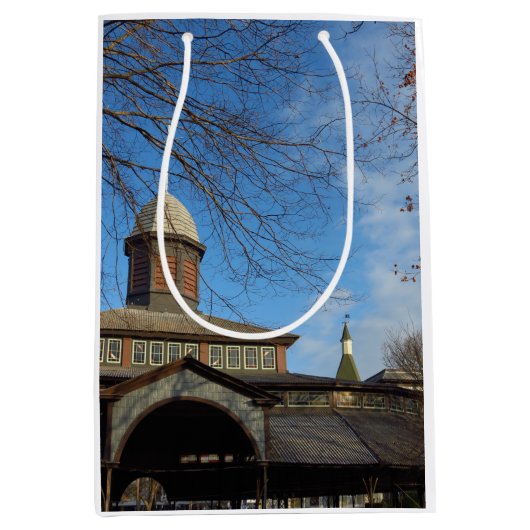 Tabernacle en Church Steeple - Martha's wijntuin Medium Cadeauzakje (Voorkant)