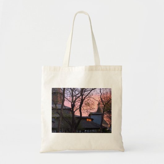 Tabernacle en Church Sunrise - Martha's wijntuin Tote Bag (Voorkant)