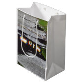 Tabernakelvensterreflectie - Martha's wijntuin Medium Cadeauzakje (Voorkant Gekanteld)