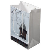 Tabernakskruis in sneeuw - Martha's wijntuin Medium Cadeauzakje (Voorkant Gekanteld)