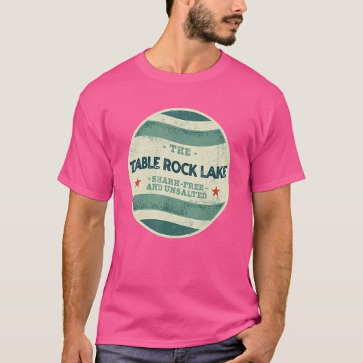 Table Rock Lake Shark Free and unsaled Camping Mi T-shirt (Voorkant)