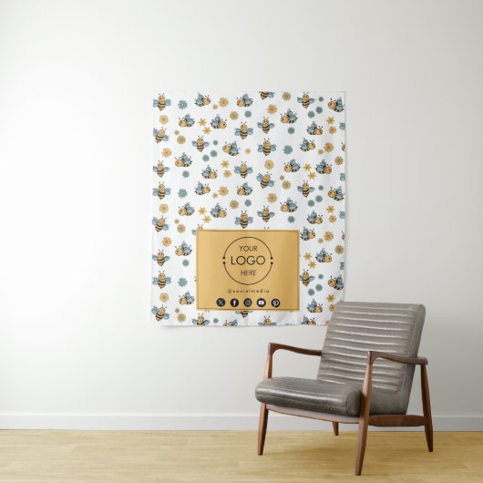 Table Runner Banner Business Logo Social Media Bee Wandkleed (In situ)