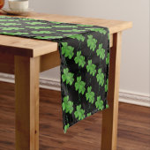 Table Runner-St. Patricks Day Clovers Korte Tafelloper (Voorbeeld)