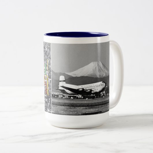 Tachikawa Air Base Japan Base Map~C-124 Tweekleurige Koffiemok (Voorkant rechts)