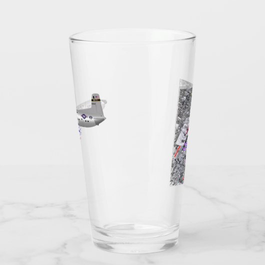 Tachikawa Air Base japan C-124 Glas (Links)