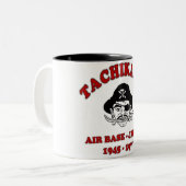 Tachikawa Air Base Japan Tweekleurige Koffiemok (Voorkant links)