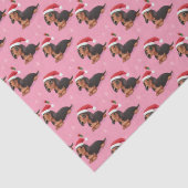 Tachshund met Santa Hoed op Roze Weefselpapier Tissuepapier (Detail)