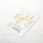 tachtig | Moderne goudprijs 80e verjaardag Folie Uitnodiging (Gedraaid)