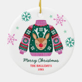 Tacky Christmas Sweater Santa familienaam Keramisch Ornament (Achterkant)