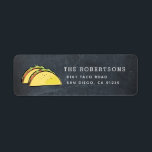 Taco Black Chalkboard Adres Etiket<br><div class="desc">Dit eenvoudige en moderne taco-adreslabel biedt een chalkboardachtergrond met een paartaco's met eenvoudige en vette letters. Pas uw wensen aan. Je kunt meer overeenkomende producten vinden in mijn winkel.</div>