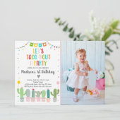 Taco over een feest Cactus Fiesta Verjaardag Kaart (Staand voorkant)