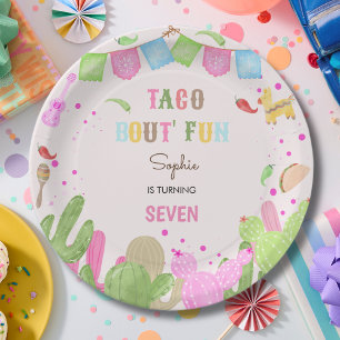 Taco over leuke fiesta mexicaanse meisje verjaarda papieren bordje