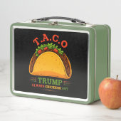 Taco Trump kipt altijd grappig uit (In situ)