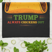 Taco Trump kipt altijd grappig uit Theedoek (Gevouwen)