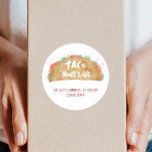Taco'Bout Love Wedding Vrijgezellenfeest Fiesta Ronde Sticker<br><div class="desc">Taco'Bout Love sticker voor een leuke,  fiesta-trouwdouche. U kunt de tekst aanpassen om uw gebeurtenis te passen.</div>
