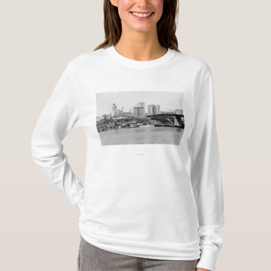 Tacoma, WA - Skyline Uitzicht van het centrum T-shirt (Voorkant)