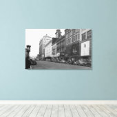 Tacoma, WA Uitzicht Broadway zien North Canvas Afdruk (Insitu (Houten vloer))