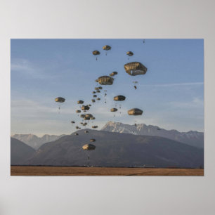 Tactische inbeslagname van het vliegveld poster