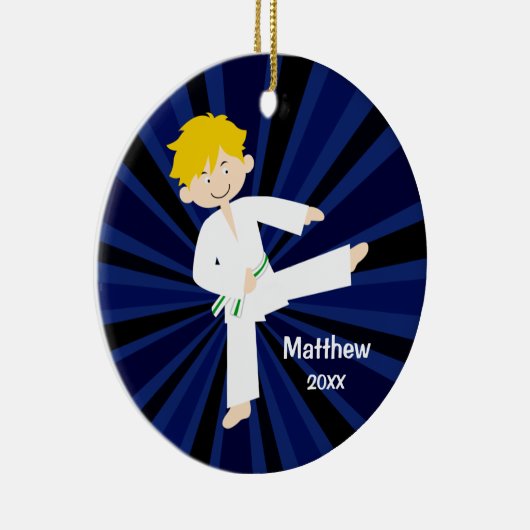 Taekwondo Karate White Green Belt Boy Aangepast Keramisch Ornament (Rechts)