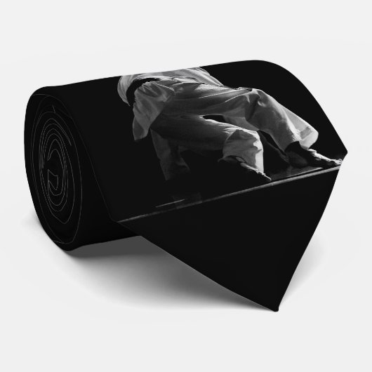 TAEKWONDO STROPDAS (Opgerold)