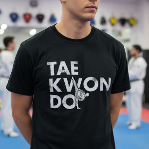 Taekwondo typografie ontwerp in wit aquarel t-shirt