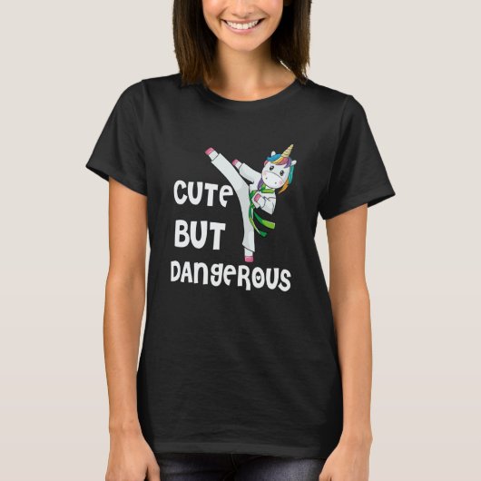 Taekwondo Unicorn Cute But Dangerous Karate Kids T-shirt (Voorkant)