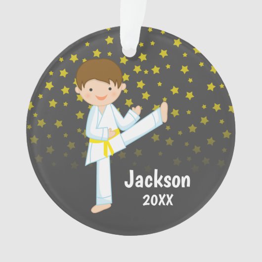 Taekwondo Yellow Belt Boy gepersonaliseerd Ornament (voorkant)