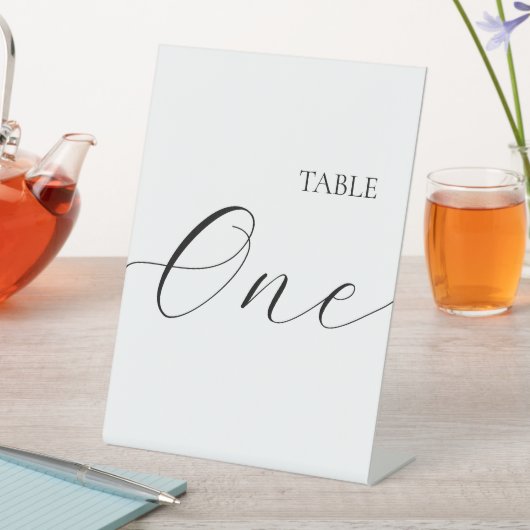 Tafel Nummer Een Reclamebord Met Voetstuk (Insitu)