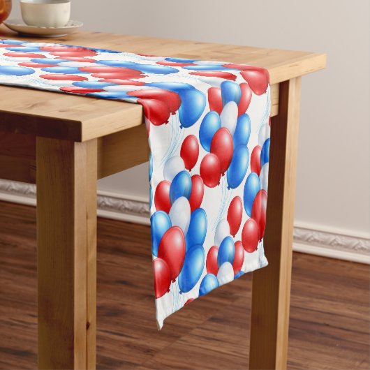 Tafel Runner-July 4th Ballonnen Korte Tafel Runner Medium Tafelloper (Voorbeeld)