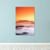 Tafelberg bij zonsondergang, Bloubergstrand Canvas Afdruk (Insitu (Houten vloer))
