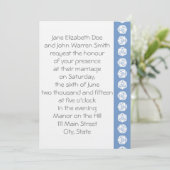 Tafelblad Chic in Periwinkle bruiloft uitnodiging (Staand voorkant)