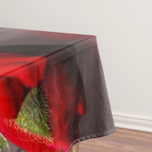 Tafelkleed bloeit rood en donker (Voorbeeld)