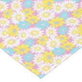 Tafelkleed met pastelkleurige bloemen (Gekanteld)