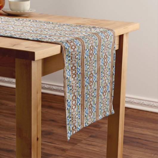Tafelkleed met vintage Franse gestreepte bloemmoti (Voorbeeld)