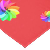 Tafelkleed voor beurs met aangepast logo rood (Gekanteld)