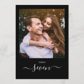 Tafelnummer met zwart-wit script foto (Achterkant)