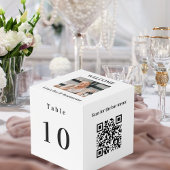 Tafelnummer QR codes 2 menu's witte foto Kubus
