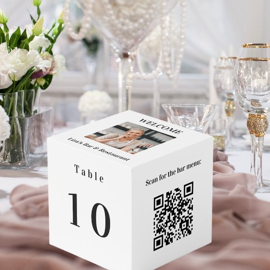 Tafelnummer QR codes 2 menu's witte foto Kubus