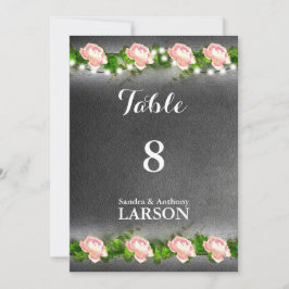 Tafelnummers voor bruiloft met krijtbordroos
