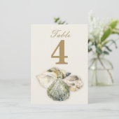 Tafelnummers voor trouwfeest met zee schelpen (Staand voorkant)