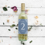 Tafelnummers voor weddenschappen met wijn sticker<br><div class="desc">Dusty Blue Wine Bottle Table Number Labels for Weddings & Events: Deze elegante klassieke labels met tabelnummers zijn 4 x 4 inch en zijn perfect voor het maken van je eigen tafelnummers voor wijnflessen voor je trouwreceptie,  repetitief diner of verloftafels. Uitzicht meer geschikte  stoffige blauwe trouwproducten hieronder.</div>