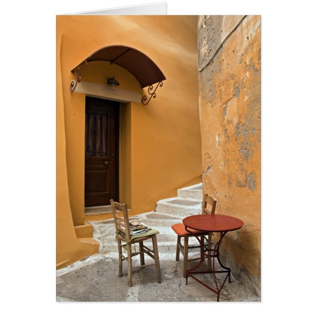Tafelopstelling op het trottoir, Chania, Kreta, Gr (Voorkant)